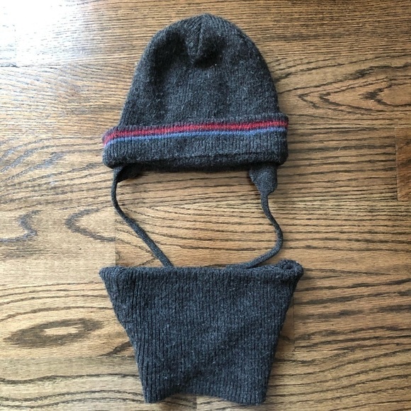 Zara Baby Boy Knit Hat and Scarf - Picture 10 of 10
